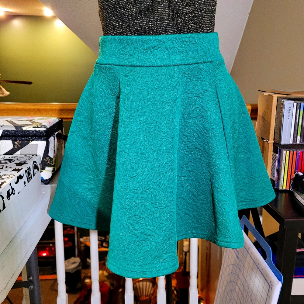 Embossed Highwaisted skater skirt